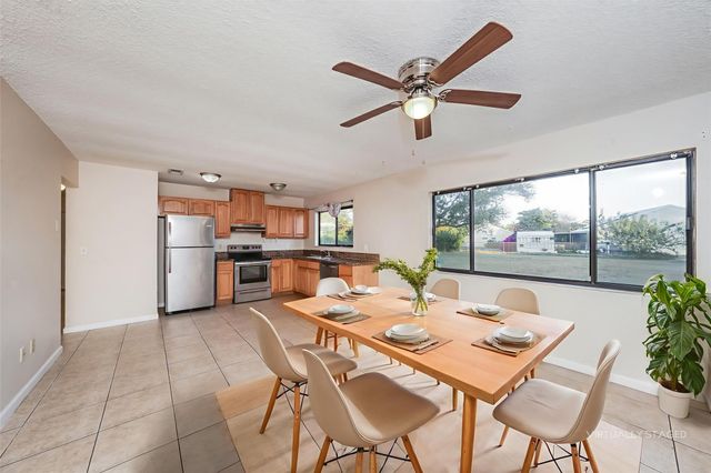 2299 SE Rainier Rd, Port St Lucie, FL 34952