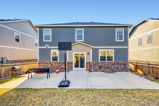 6070 N Gibralter Court, Aurora, CO 80019