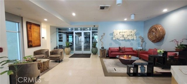 267 S San Pedro Street, Los Angeles, CA 90012