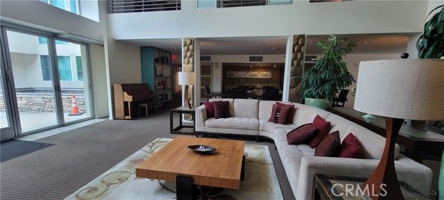 267 S San Pedro Street, Los Angeles, CA 90012