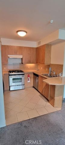 267 S San Pedro Street, Los Angeles, CA 90012