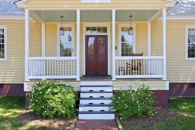 462 Darius Pearce Road, Youngsville, NC 27596