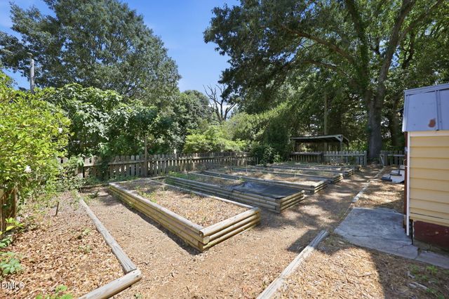 462 Darius Pearce Road, Youngsville, NC 27596