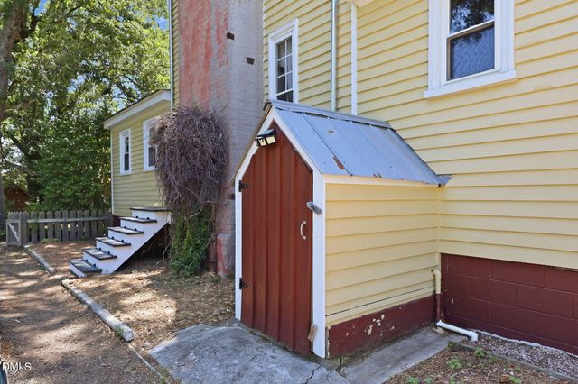 462 Darius Pearce Road, Youngsville, NC 27596