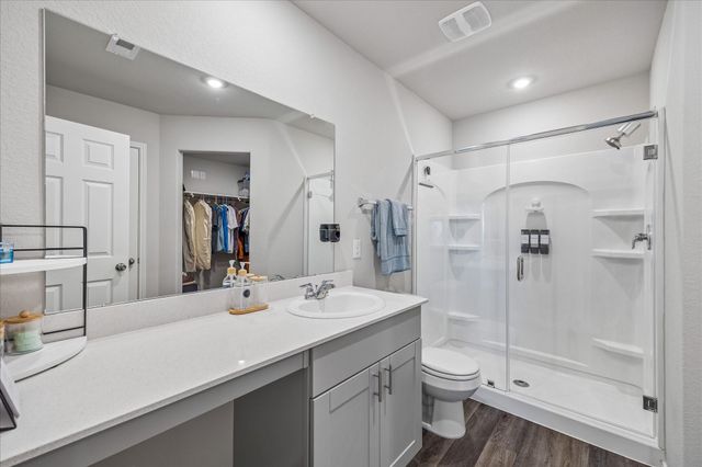 305 Cumberland Forest Drive, Magnolia, TX 77354