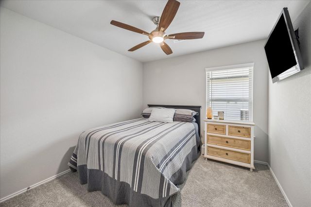 305 Cumberland Forest Drive, Magnolia, TX 77354