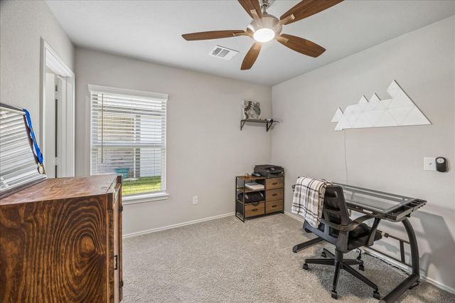 305 Cumberland Forest Drive, Magnolia, TX 77354