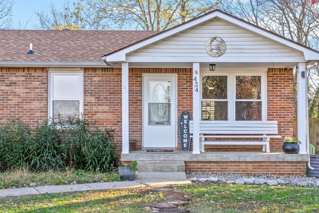 434 Bluff Dr, Clarksville, TN 37043