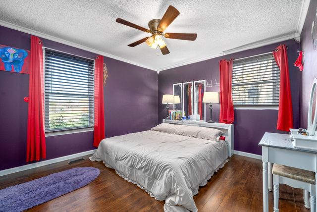 434 Bluff Dr, Clarksville, TN 37043