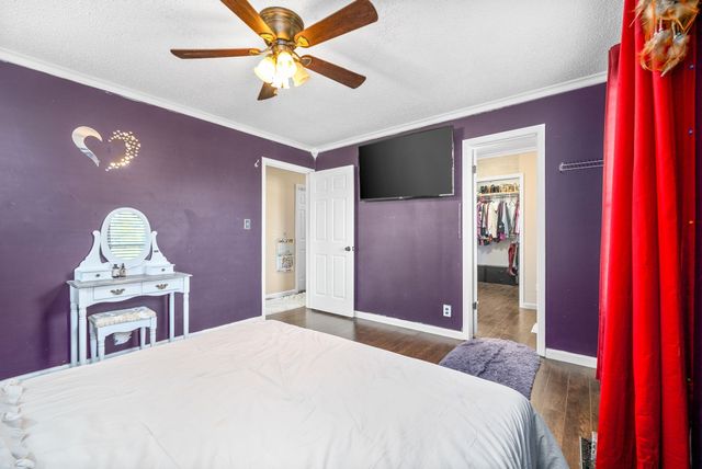 434 Bluff Dr, Clarksville, TN 37043