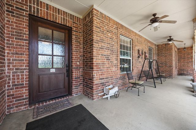 126 Eastcreek Drive, Royse City, TX 75189