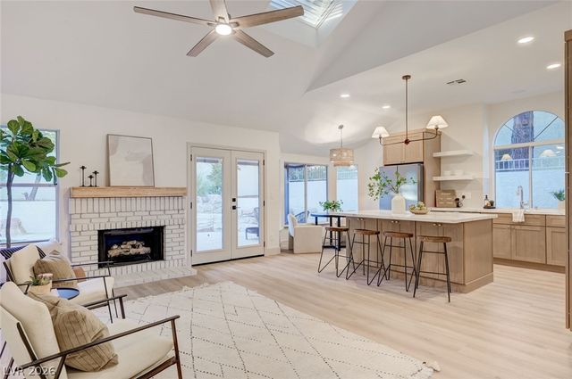 3001 Bridge Creek Street, Las Vegas, NV 89117