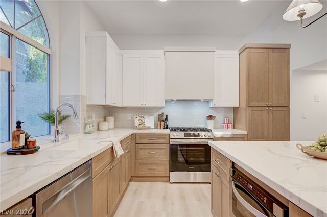 3001 Bridge Creek Street, Las Vegas, NV 89117