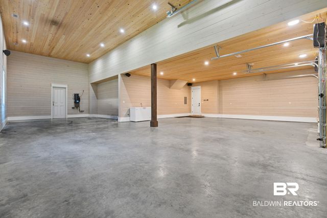 9501 Ben Hamilton Road, Theodore, AL 36582
