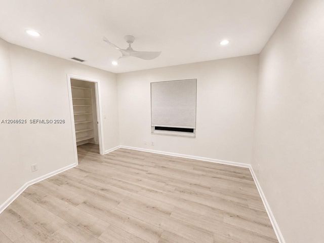 2616 Oakbrook Court, Weston, FL 33332