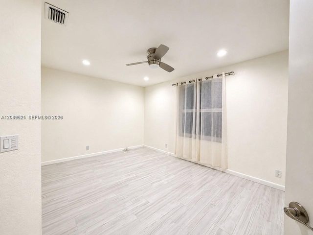 2616 Oakbrook Court, Weston, FL 33332