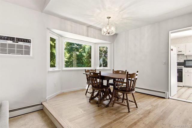 9 Bowman Lane, Kings Park, NY 11754