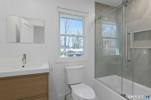 70 Archer Lane, Stamford, CT 06905