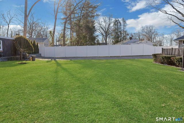 70 Archer Lane, Stamford, CT 06905