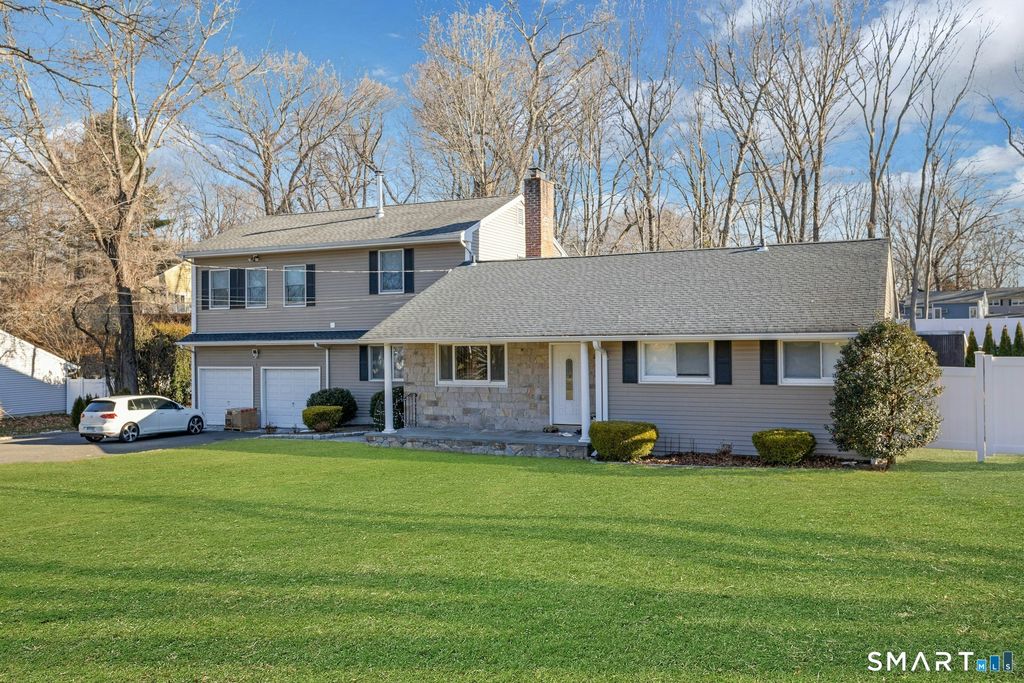 70 Archer Lane, Stamford, CT 06905