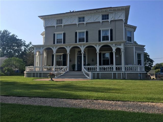 6 Restmere Terrace, Middletown, RI 02842