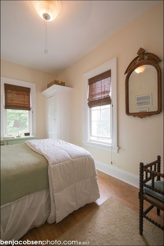 6 Restmere Terrace, Middletown, RI 02842