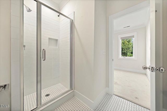 712 E Edenton Street 102, Raleigh, NC 27601