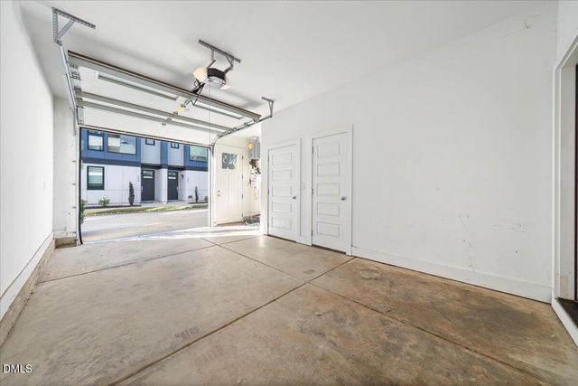 712 E Edenton Street 102, Raleigh, NC 27601