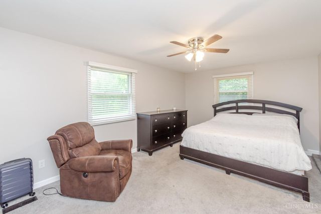 20 Bristol Drive, Centerville, OH 45458