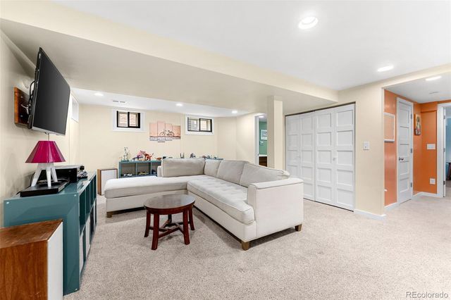 1959 S Washington Street, Denver, CO 80210