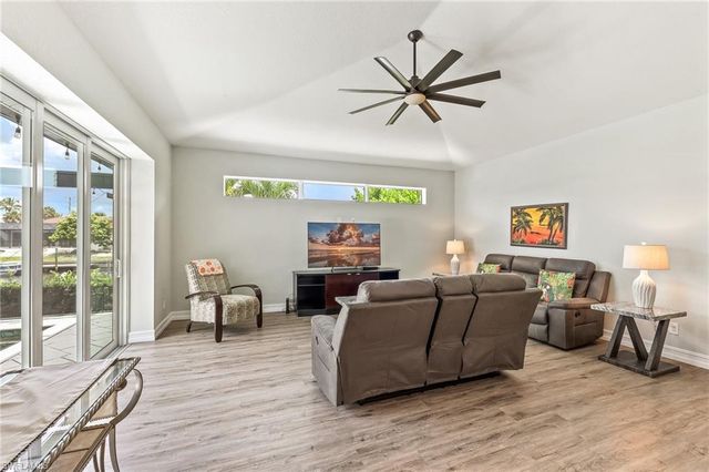 2477 Sierra LN, Punta Gorda, FL 33950