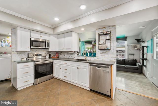 5766 CORSAIR CT, Bensalem, PA 19020