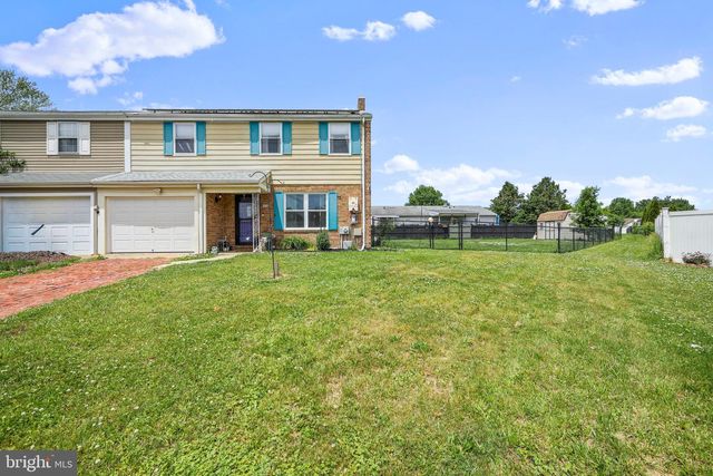 5766 CORSAIR CT, Bensalem, PA 19020