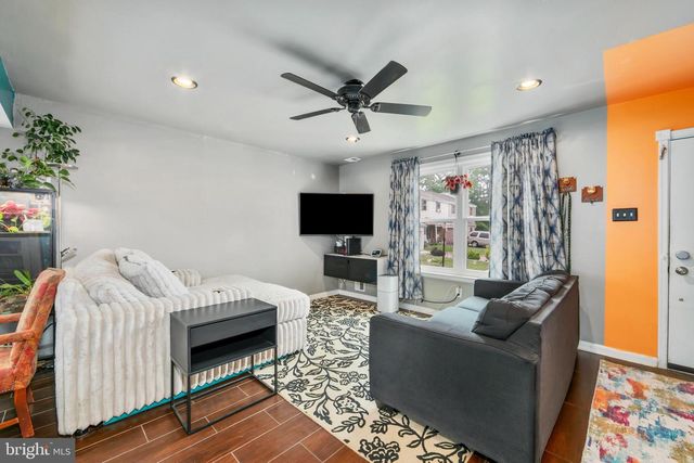 5766 CORSAIR CT, Bensalem, PA 19020