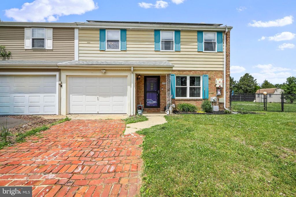 5766 CORSAIR CT, Bensalem, PA 19020