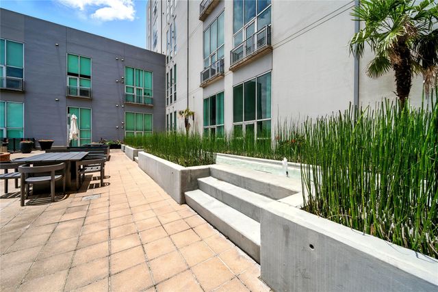 2000 Bagby Street 5423, Houston, TX 77002