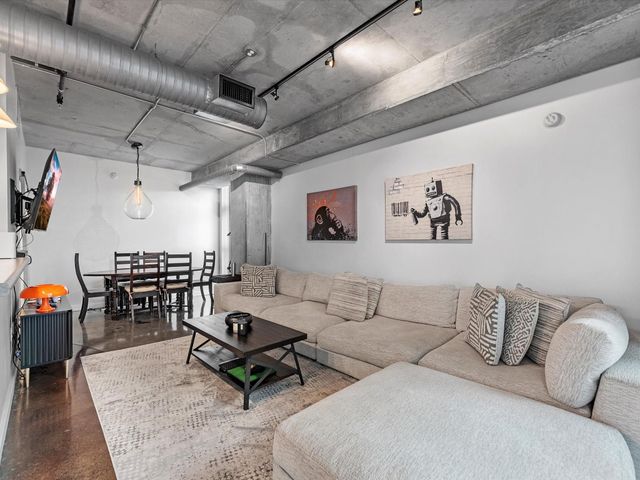 2000 Bagby Street 5423, Houston, TX 77002