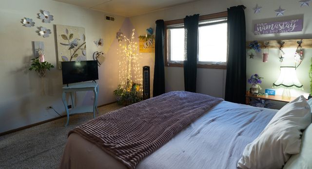 9140 S PULASKI Road 1W, Oak Lawn, IL 60453