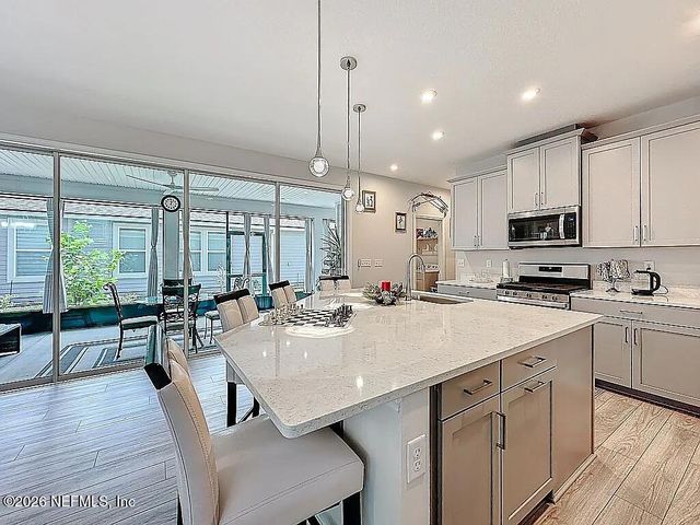 902 ORANGE BRANCH Trail, St. Johns, FL 32259