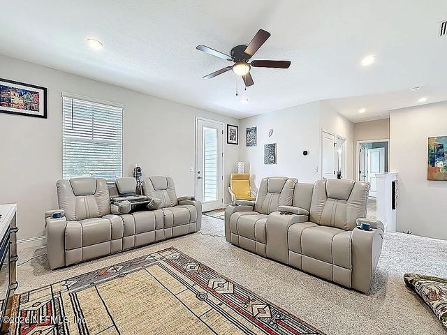 902 ORANGE BRANCH Trail, St. Johns, FL 32259