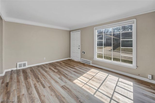 9901 Marah Avenue, Cleveland, OH 44104