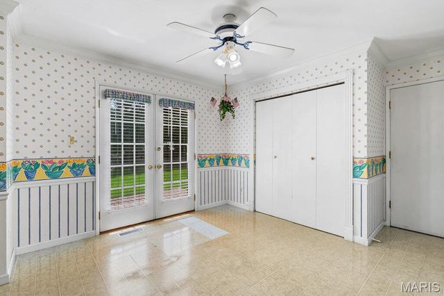 15580 Parasol Drive, Chesterfield, MO 63017