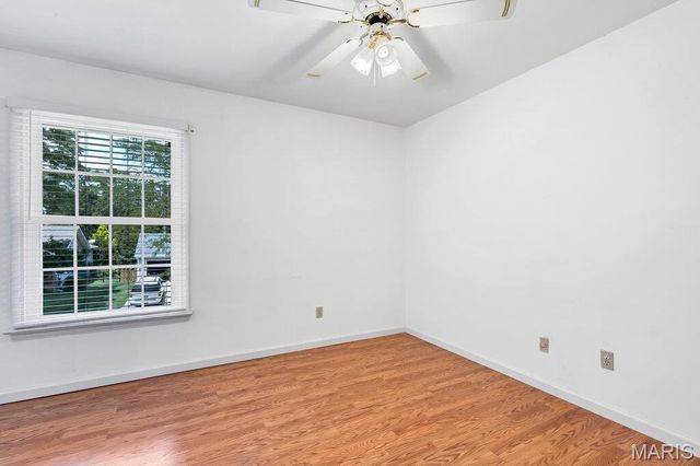 15580 Parasol Drive, Chesterfield, MO 63017