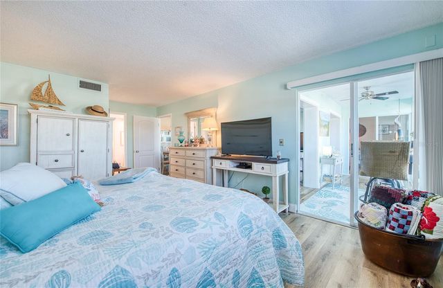 10216 REGAL DRIVE 310, Largo, FL 33774