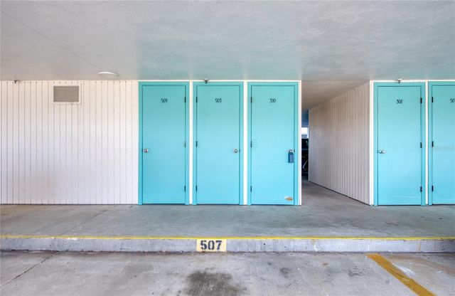 10216 REGAL DRIVE 310, Largo, FL 33774