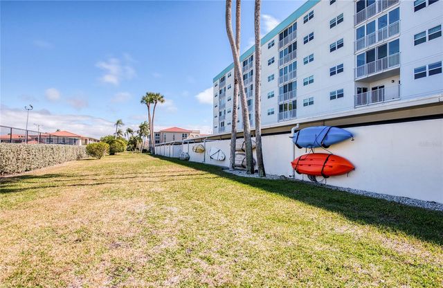 10216 REGAL DRIVE 310, Largo, FL 33774