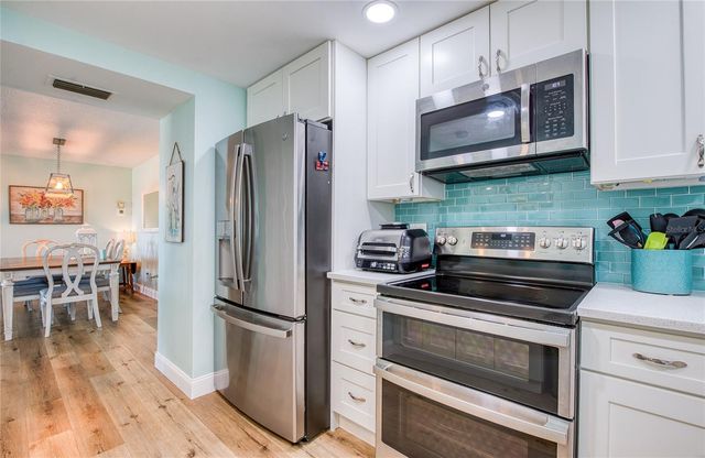 10216 REGAL DRIVE 310, Largo, FL 33774