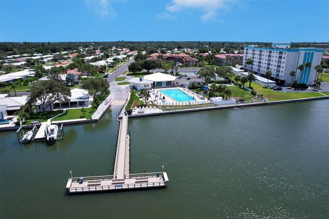 10216 REGAL DRIVE 310, Largo, FL 33774