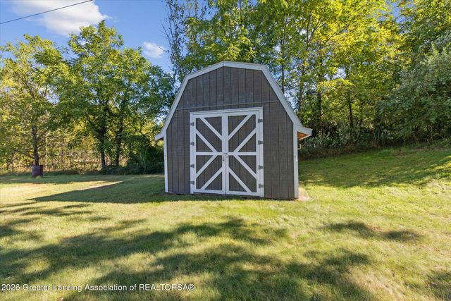 8590 Greenfield Highway, Bellevue, MI 49021