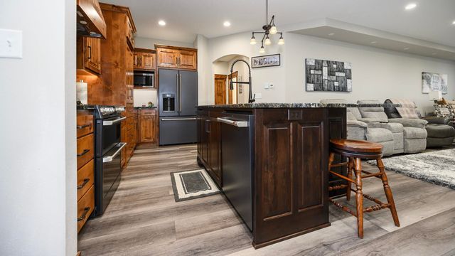 6209 Misty Waters Drive, Bismarck, ND 58503